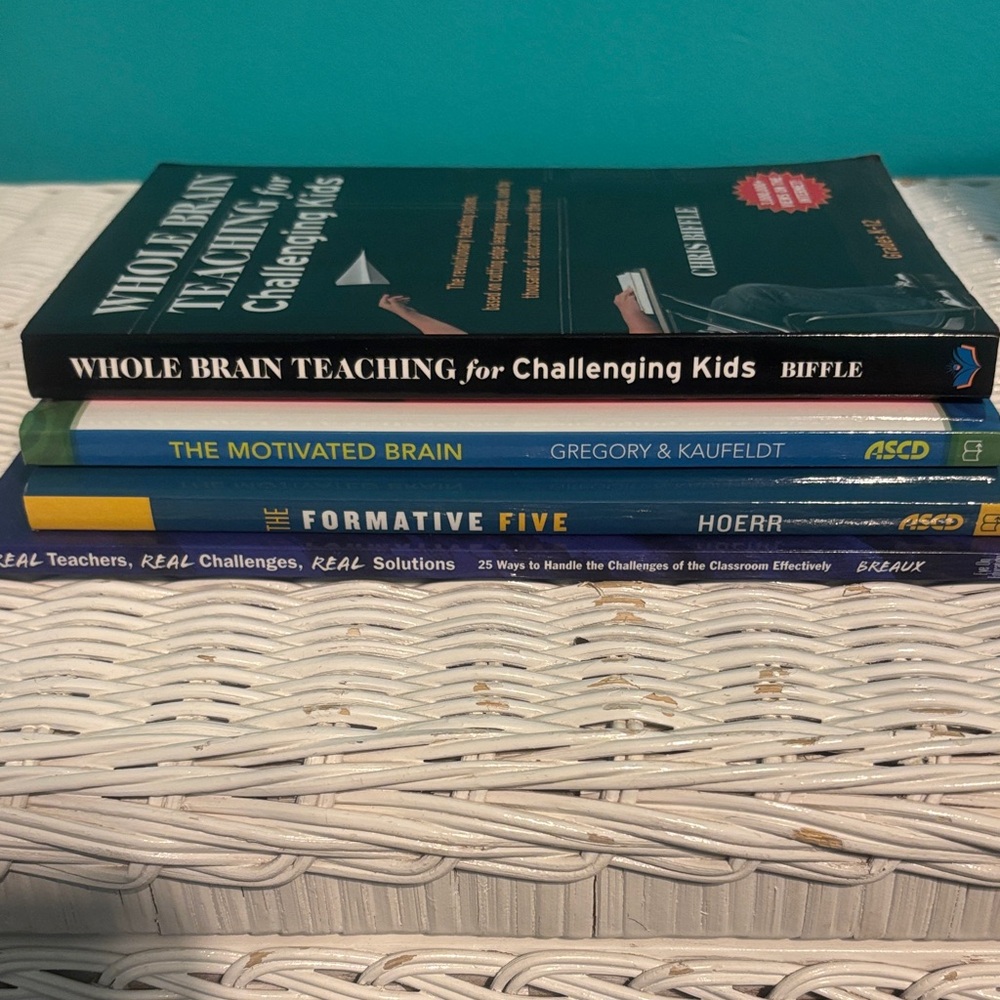 Educational Book Set for Teachers- managing classroom